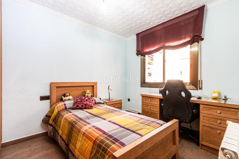 Foto 4ff321e2-2823-455b-8869-bac956c30a0d. Casa amb calefacció aparcament a Torrent del Capellà Sabadell