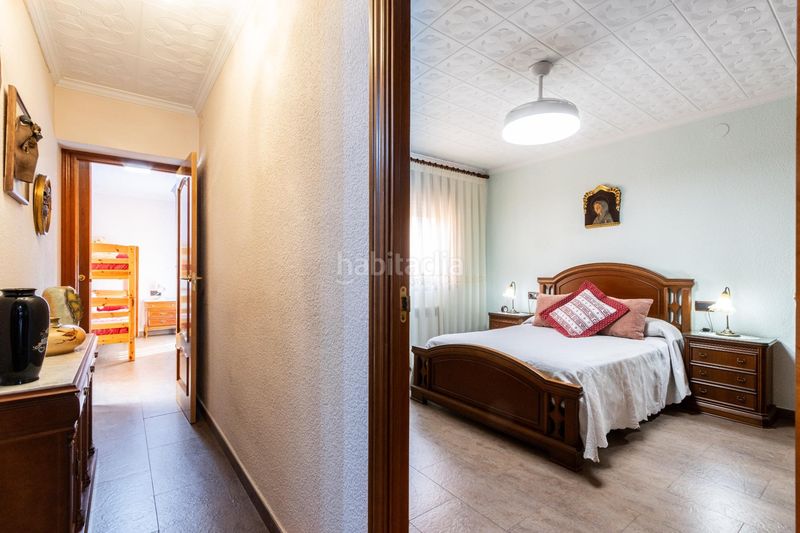Foto d28cbd9e-b265-4a6d-b19d-c844837ba129. Casa amb calefacció aparcament a Torrent del Capellà Sabadell