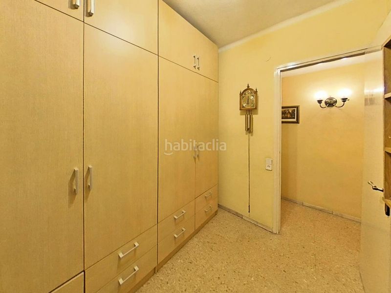 Foto 07a6d0eb-3d3e-44e7-b29f-fe600d4b93e2. Pis amb calefacció aparcament a Creu Alta Sabadell