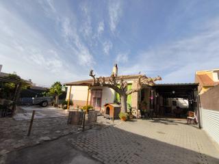 Xalet  Diseminado aljucer. Chalet independiente con parcela en aljucer se vende