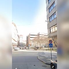 Appartement à Os Mallos. Piso nuevo a un paso de la plaza cuatro caminos.