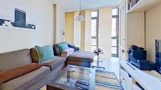 Piso en Los Rosales. Piso situado en el barrio labañou  50metros del paseo marítimo