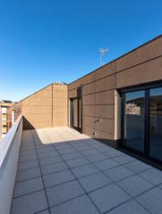 Pis a Calle de josé vicente del val 19. Estrena vivienda de 3 dormitorios con terraza de 9 m2 a suroeste
