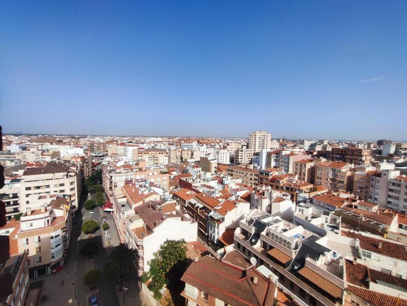 Foto 189b2a67-7b86-40a2-970f-f26e14b4e2ad. Flat with heating parking in Carretas - Pajarita Albacete