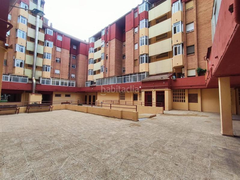 Foto ef4d9d2e-e115-4c7d-b400-98780405a0f8. Appartamento con riscaldamento parcheggio in Hospital Albacete