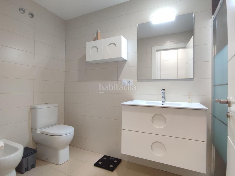 Foto 2254bf58-6ba9-4599-8bc8-5abd769f760a. Pis amb calefacció aparcament piscina a Imaginalia - Llanos del Águila Albacete