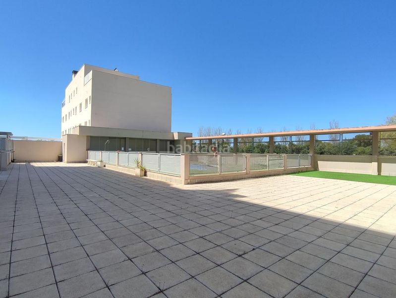 Foto f6b6f96b-3caf-4b15-a4ee-9627c7c4e4cf. Pis amb calefacció aparcament piscina a Imaginalia - Llanos del Águila Albacete