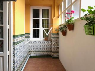 Alquiler Planta baja en Ensanche - Franciscanos. Piso en planta baja junto al centro