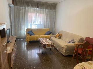 Affitto Appartamento in Feria. Se alquila piso para estudiantes centrico