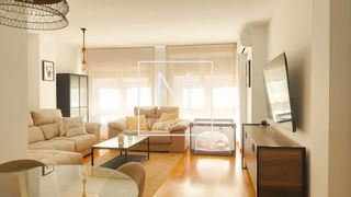 Location Appartement à Ensanche - Franciscanos. Piso reformado en pleno centro de la ciudad!!