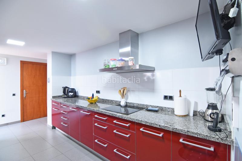 Foto 879f0f45-c299-4d70-beea-9d2d52f1ace8. Maison jumelée avec parking dans Tafira Palmas de Gran Canaria (Las)