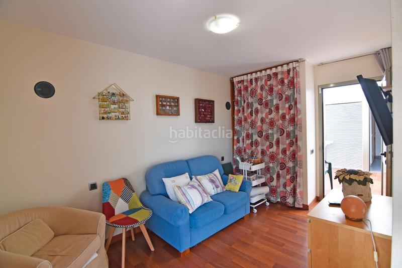 Foto ac92b058-7757-450a-bccf-a93dfcd8edc6. Semi detached house with parking in Tafira Palmas de Gran Canaria (Las)