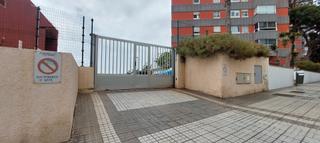 Aparcament cotxe a Calle antonio maría manrique 10b