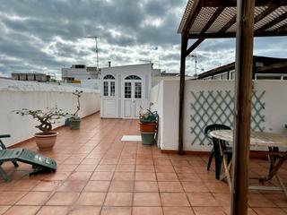 Zweistöckige Wohnung  Calle reyes católicos