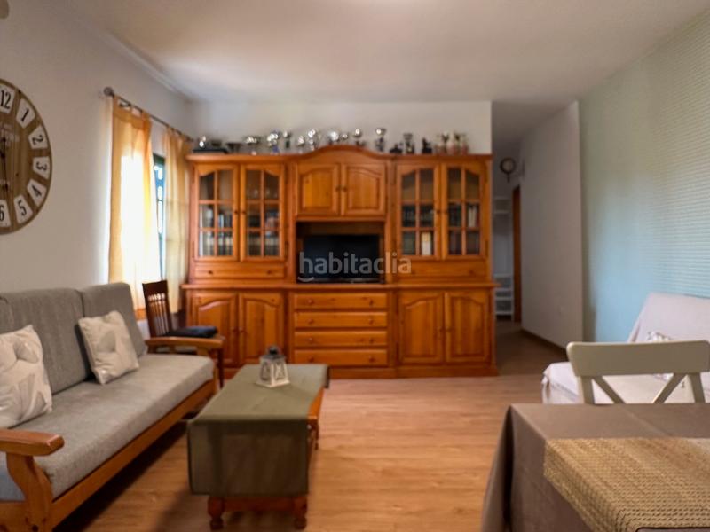 Foto 1d11dd39-59e2-44c8-bac5-1f5982e1a1c4. Casa a schiera con parcheggio in Vega de San Mateo