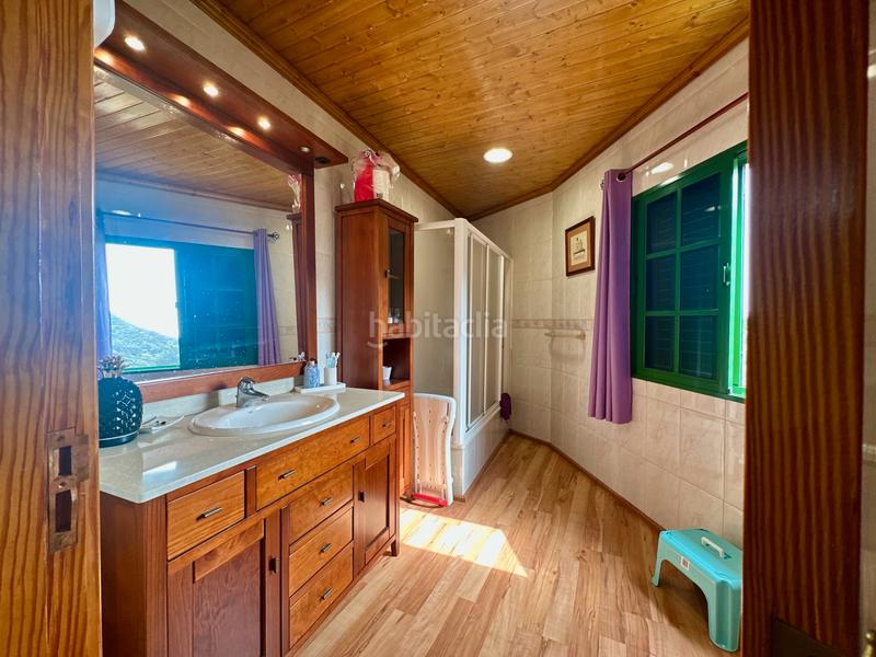 Foto 8a4e64cf-381a-45b8-a7dc-97bfa97aee72. Casa a schiera con parcheggio in Vega de San Mateo