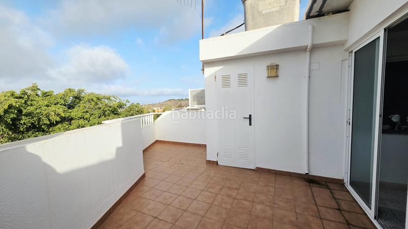 Foto 44cdd815-b455-4ce3-8487-1e65a1971e88. Casa aparellada amb aparcament a Almatriche Palmas de Gran Canaria (Las)