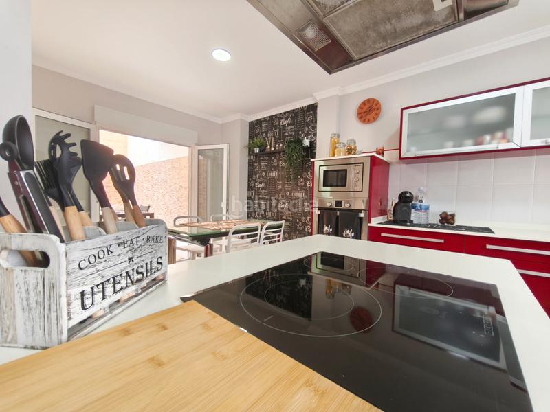 Foto b5fbdf00-ef63-48bd-b9e3-8cbe89c69b4b. Casa bifamiliare con parcheggio in San Lorenzo Palmas de Gran Canaria (Las)