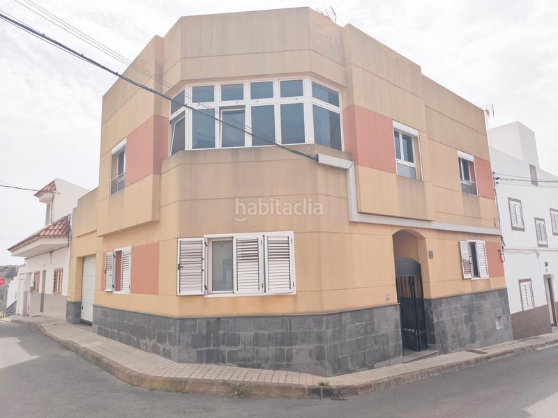 Foto c18590e0-7340-411f-a8dd-544b23a73c93. Casa bifamiliare con parcheggio in San Lorenzo Palmas de Gran Canaria (Las)