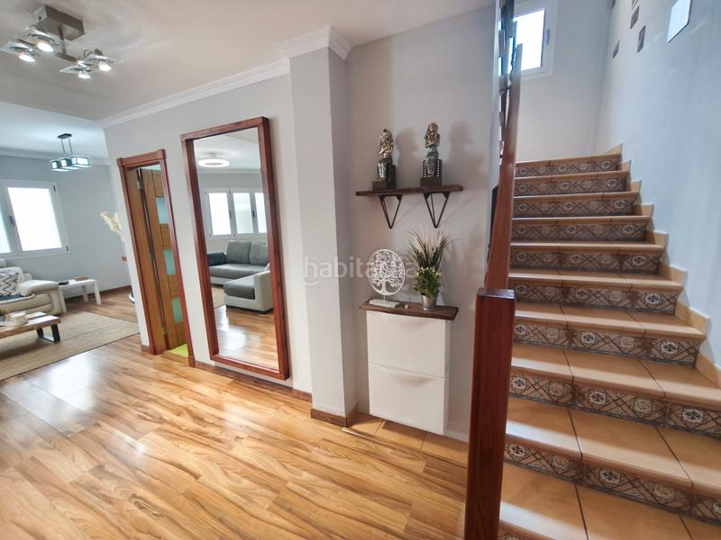 Foto 154f0c4a-e34b-438a-a970-d9f8ed8a9d6a. Casa pareada en San Lorenzo Palmas de Gran Canaria (Las)