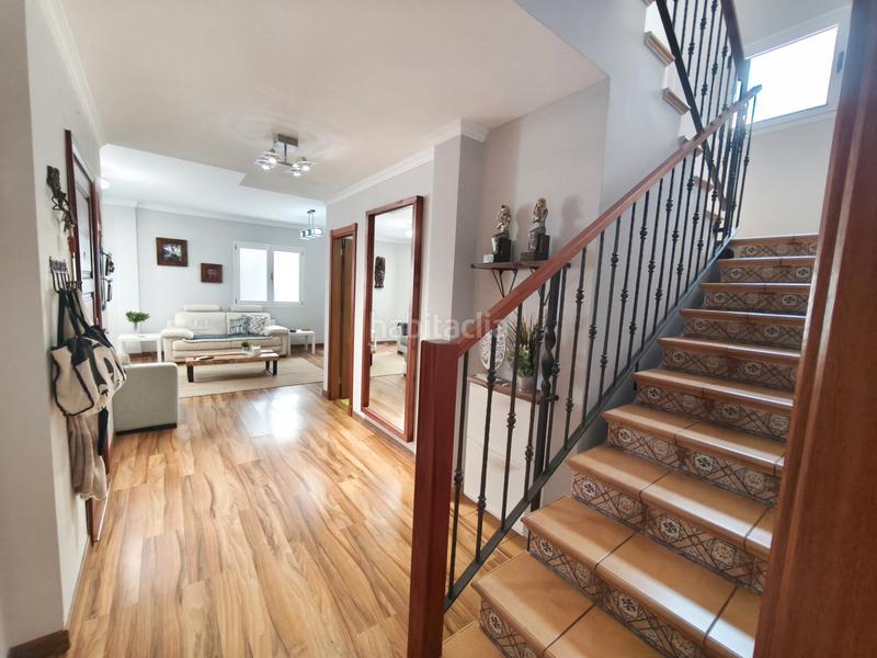 Foto 39c8c438-3a71-43c9-ad02-f53fdd3031cd. Casa pareada en San Lorenzo Palmas de Gran Canaria (Las)