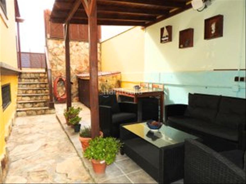 Foto d8176cae-4c2f-4d42-a4f4-14f52b1efc89. Chalet con parcheggio in Tafira Palmas de Gran Canaria (Las)