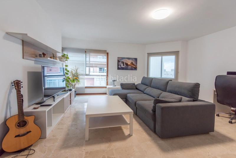 Foto e366efc2-d778-4dd4-ba15-138857652845. Attico con parcheggio in Arenales - Lugo - Avenida Marítima Palmas de Gran Canaria (Las)