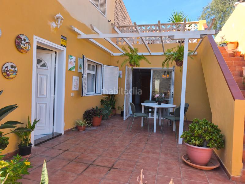 Foto 5676b27e-c874-412b-88b9-8e94ee485e31. Casa a schiera con parcheggio in Arguineguín Mogán
