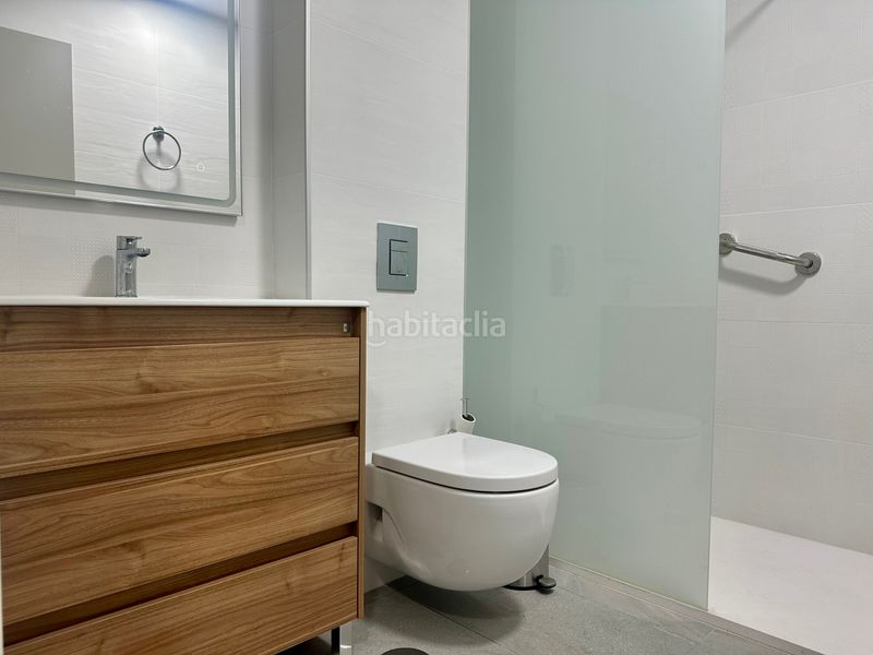 Foto 0d570de9-5a98-402a-a9c7-a57abda55470. Piso en calle lepanto 35 ¡descubre tu nuevo hogar en la vibrante plaza del pilar, en Guanarteme! en Palmas de Gran Canaria (Las)