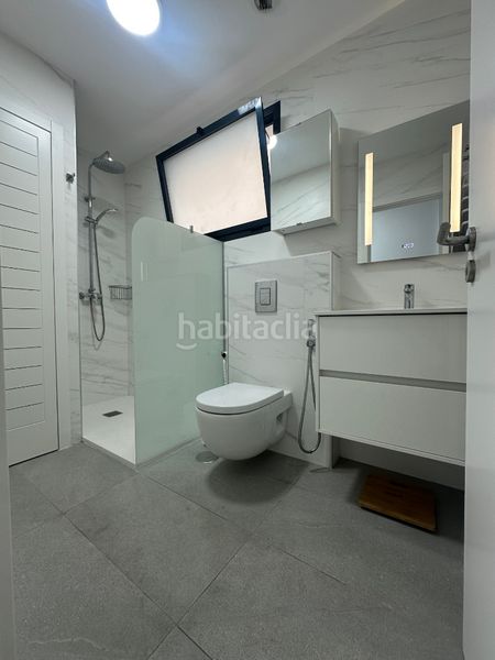 Foto 30cfb6b7-1c37-434d-b614-ec995d9a47a3. Piso en calle lepanto 35 ¡descubre tu nuevo hogar en la vibrante plaza del pilar, en Guanarteme! en Palmas de Gran Canaria (Las)