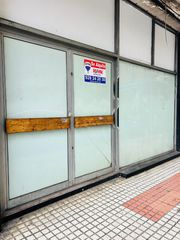 Local Comercial en Calle Presidente Alvear 19