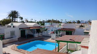 Casa pareada en Calle dinamarca 26