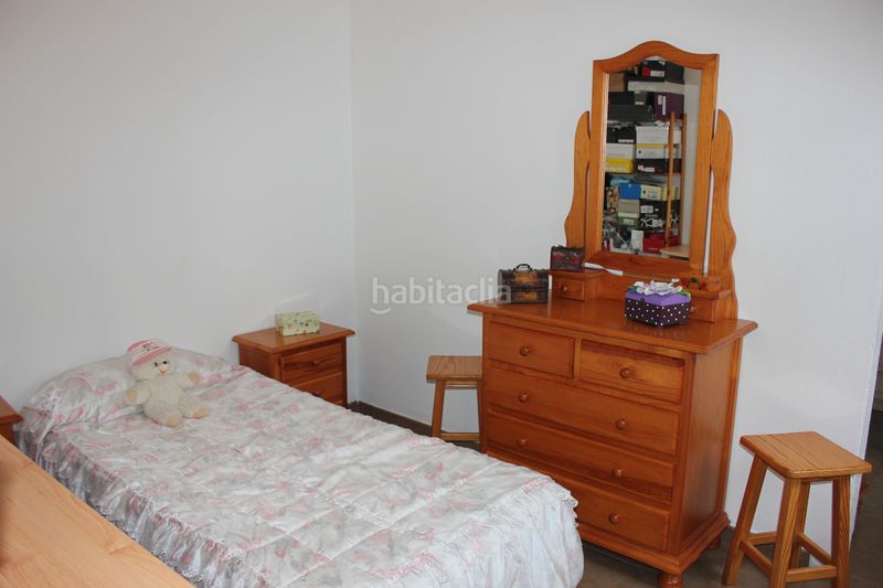 Foto c980ea44-19f8-4fe6-b13b-0c8f166360e3. Casa adosada en Tamaraceite Palmas de Gran Canaria (Las)