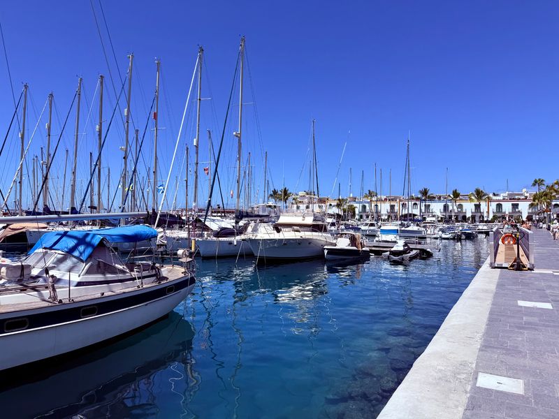Foto c2bd4f87-ef27-425d-ba7b-5ab9a1744e28. Pis a playa de Mogán Mogán