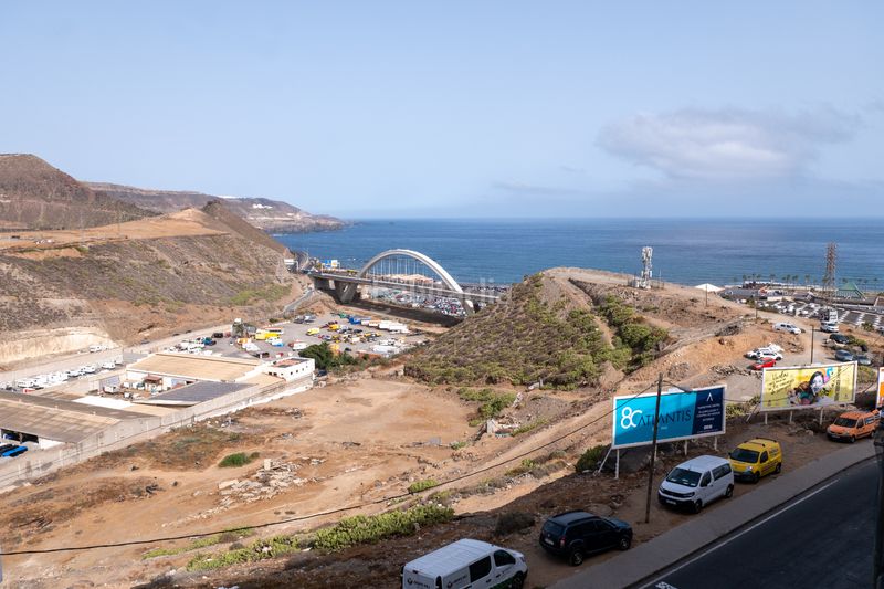 Foto 0319d2b7-0834-4c8b-a65e-42fc17ab8cb2. Piso en Negrín Palmas de Gran Canaria (Las)