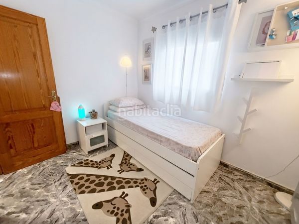 Foto 8720b2a5-0190-4e5b-8a2d-fb722b872293. Casa adossada amb aparcament a Santidad Arucas