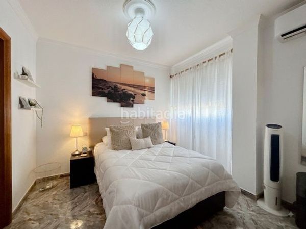 Foto cefd5173-9757-44ad-82a8-cdb9b603c8a5. Casa adossada amb aparcament a Santidad Arucas