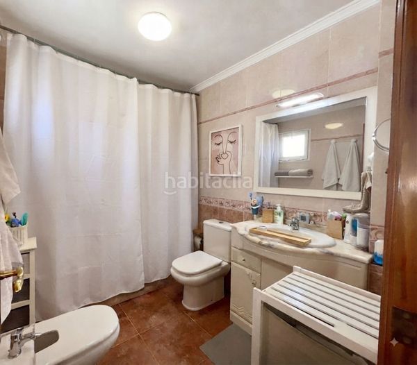 Foto df321f65-0dae-4649-bb0f-3940405e9a08. Casa adossada amb aparcament a Santidad Arucas