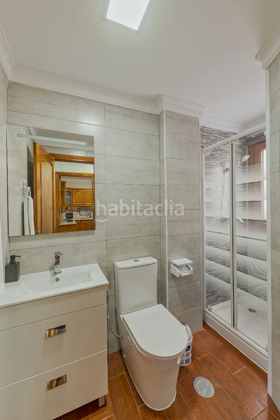 Foto 15e92bc8-91f2-4883-9b73-6c09bcaddb8b. Casa aparellada amb aparcament a Ingenio pueblo Ingenio