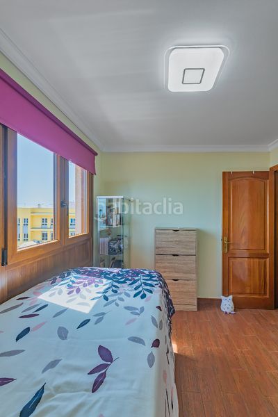 Foto e98d7a3e-f64d-45fe-b6e8-a1191583e4d1. Casa aparellada amb aparcament a Ingenio pueblo Ingenio