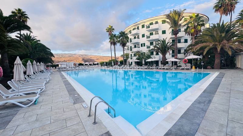 Foto 39c83919-1cd3-4507-b41a-77e6be363954. Apartamento en Playa del Inglés San Bartolomé de Tirajana