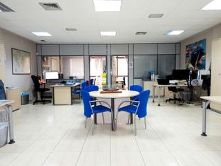 Office space in Plaza castillo de la luz del 6