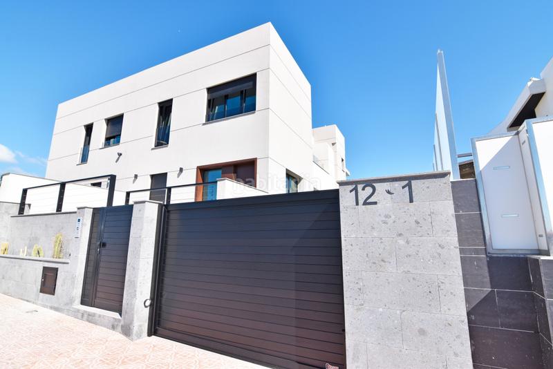 Foto 87638dc6-34a4-4c32-b7d9-3f07f7c15f50. Chalet avec parking piscine dans Maspalomas - Meloneras San Bartolomé de Tirajana