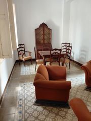 Appartement à Centro. Amplio piso en zona centro