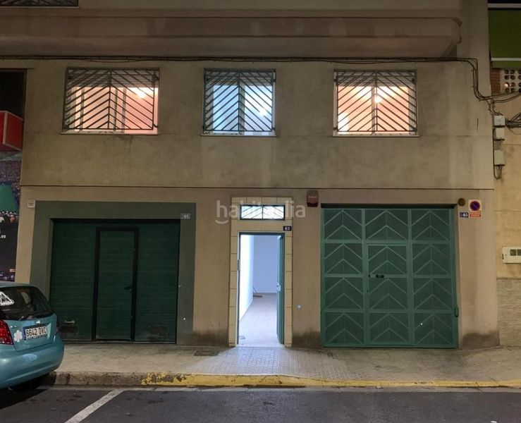 Foto f90e58b7-1f5d-4804-8a79-9b5ea278ef2f. Etagenwohnung in Isaac Peral Melilla