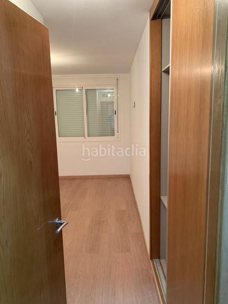 Foto f4e21e6e-0deb-4d60-bf72-2283eede2b9e. Piso en Isaac Peral Melilla