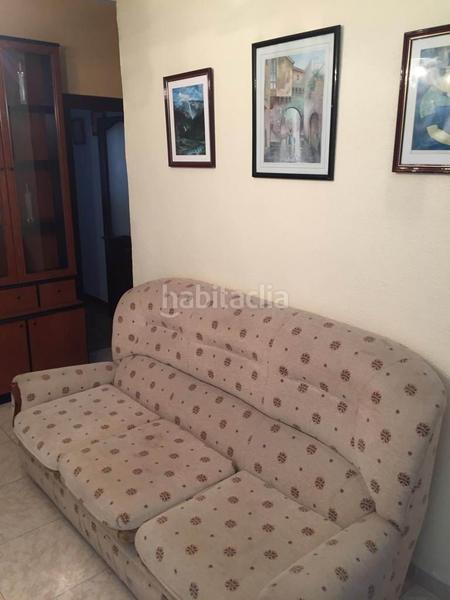 Foto f11bd023-53b8-4d59-83bf-065ccb264b93. Flat with parking in El Real Melilla