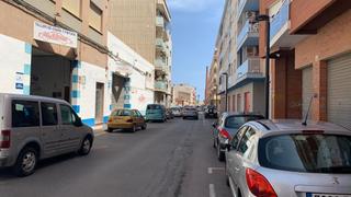 Parking voiture à Carrer del comerç 45. Plaza de garaje de 11 m2 sito en calle del comerç 43 en el munic