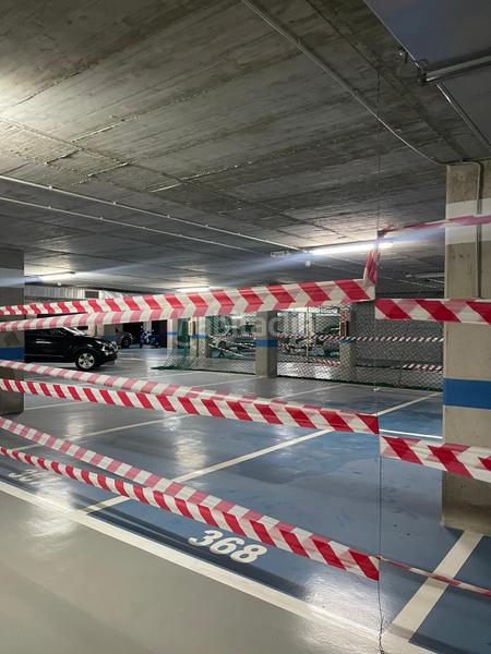 Foto ceb9fa42-1937-4b04-81c0-0e78d7a3ad34. Aparcament cotxe a San Lorenzo Melilla