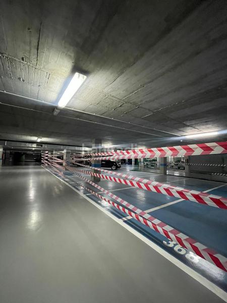 Foto de2df2a3-83a3-49f6-944c-bab1e7f842fd. Aparcament cotxe a San Lorenzo Melilla